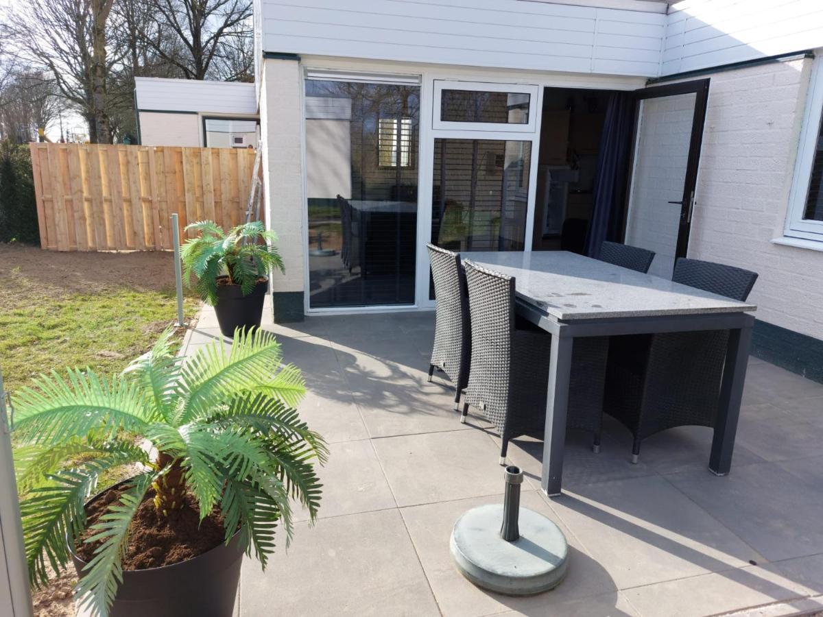 Casa Della Nonna Bungalow 2 Simpelveld Exteriör bild
